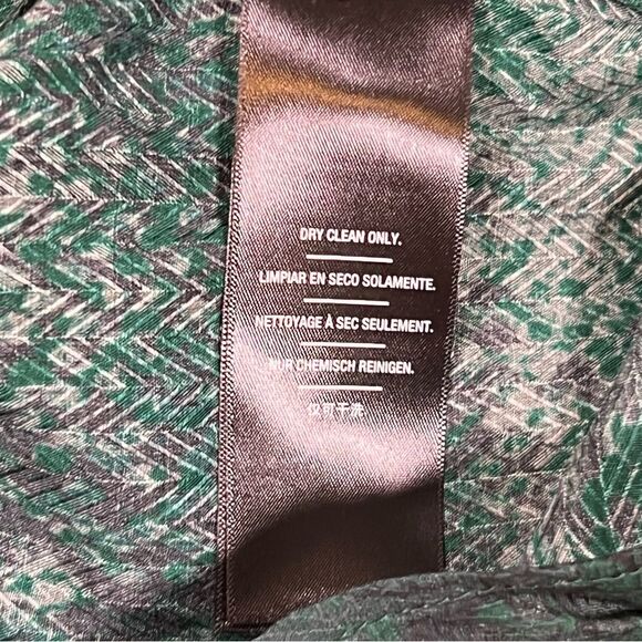 7 for all mankind top 🖤 snake print 🖤 green and black 🖤 new 🖤 size XS - Picture 8 of 10